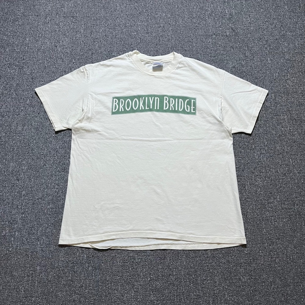 Vintage Hanes Brooklyn Bridge T-Shirt XL White Graphic Tee NYC Souvenir 90s